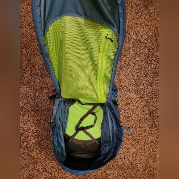 Osprey Farpoint 70 - Picture 4 of 9